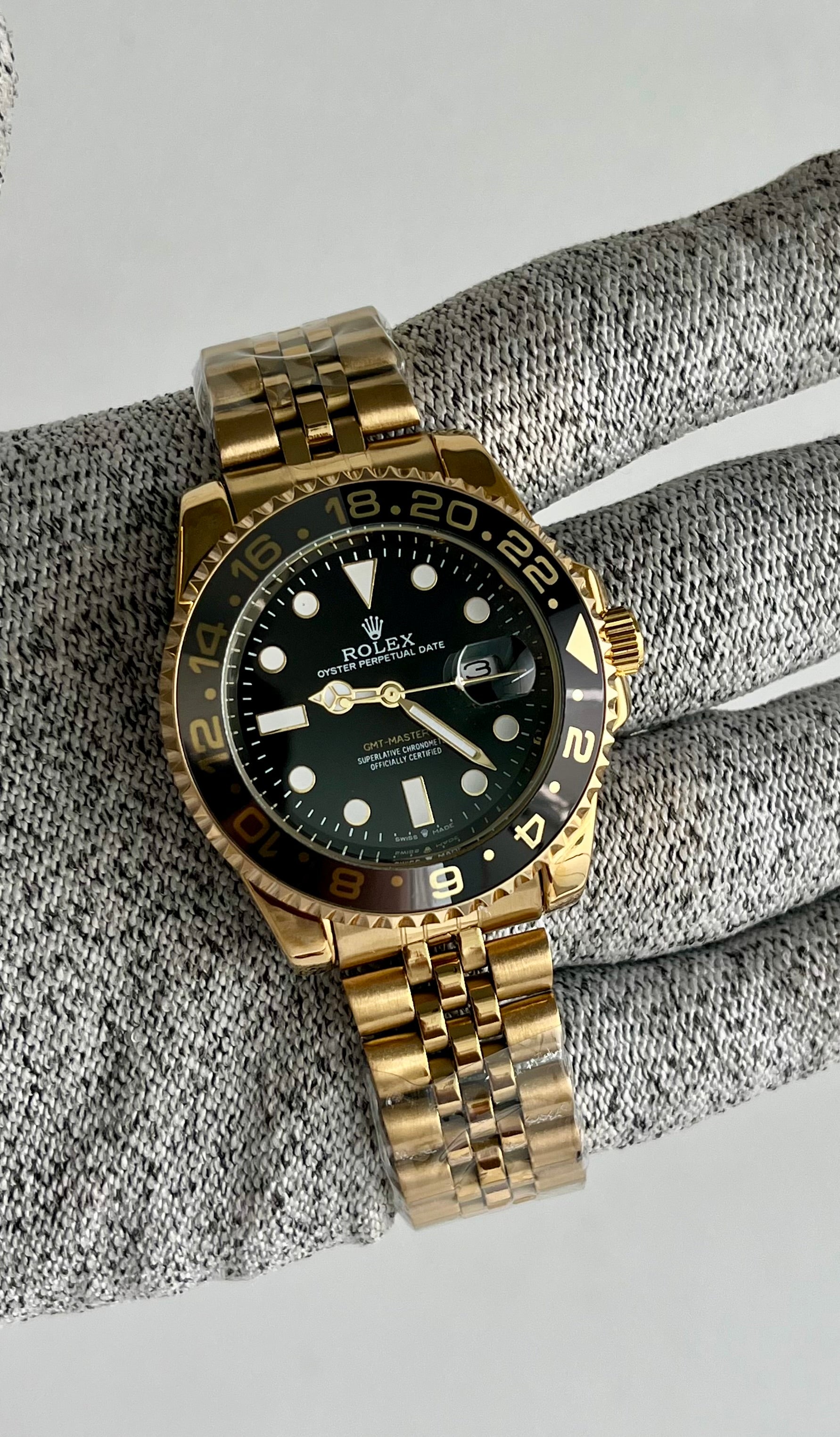 Rolex Gmt yellow Gold