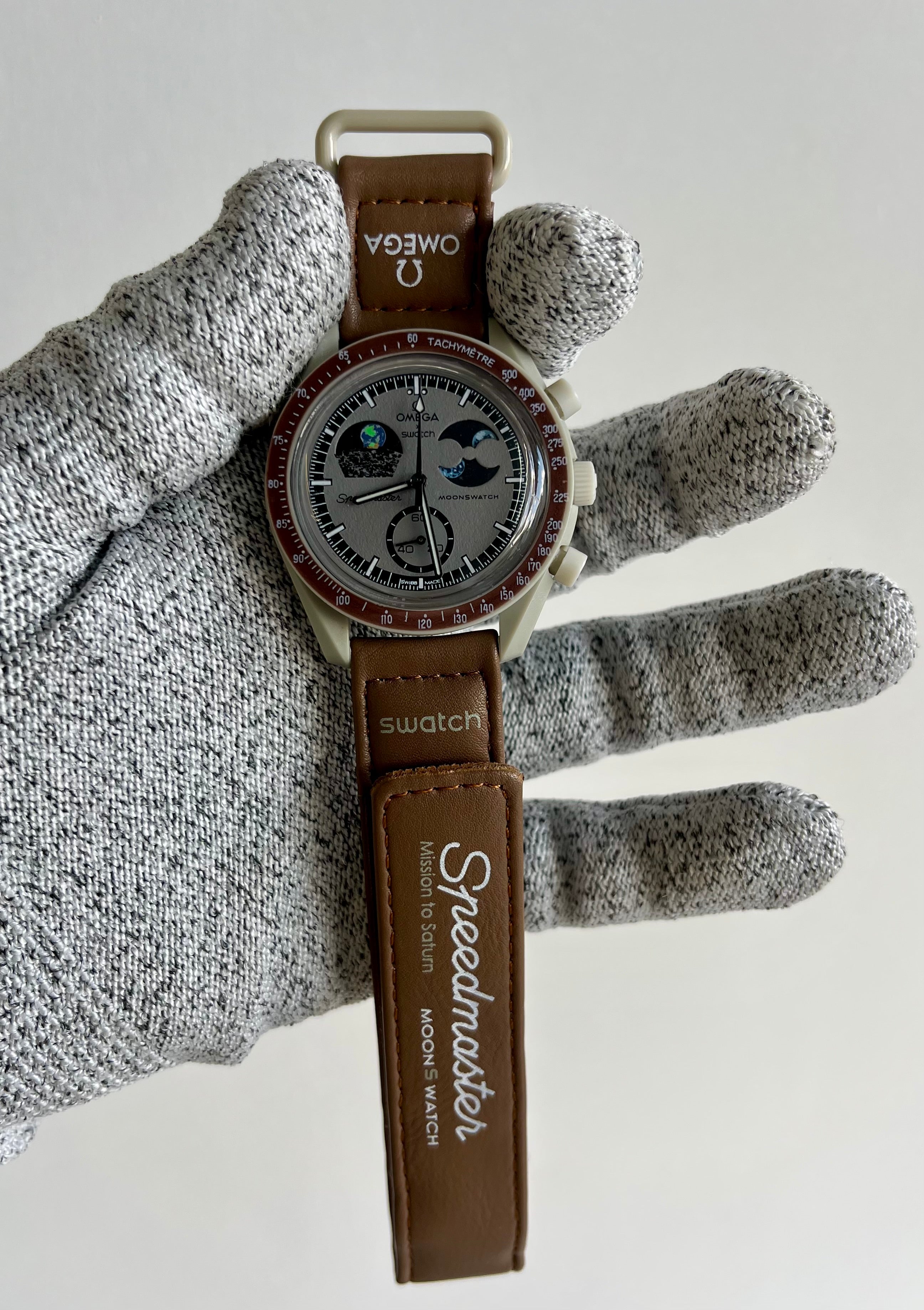 Bioceramic MoonsSwatch Brown