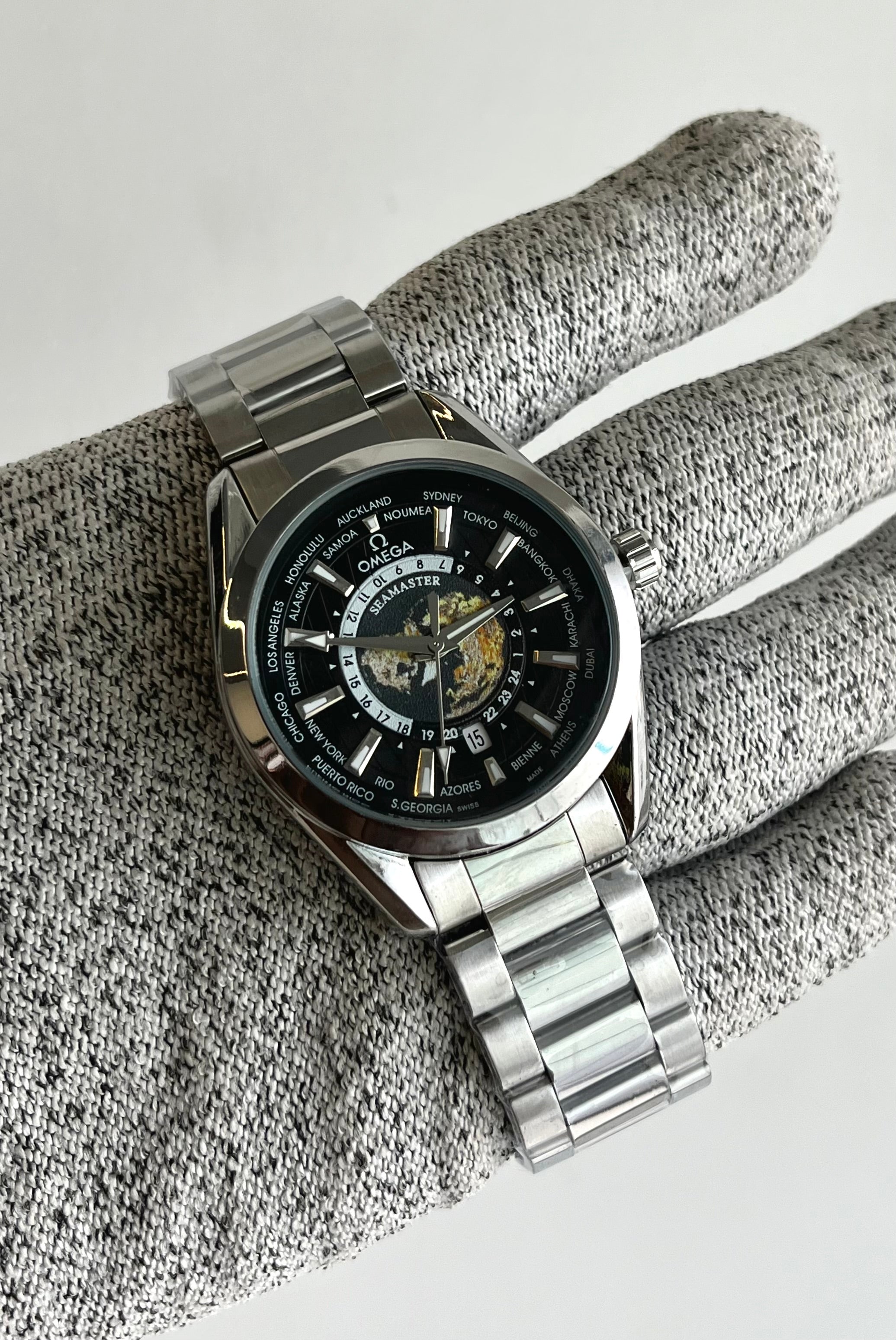 Omega Seamaster Black