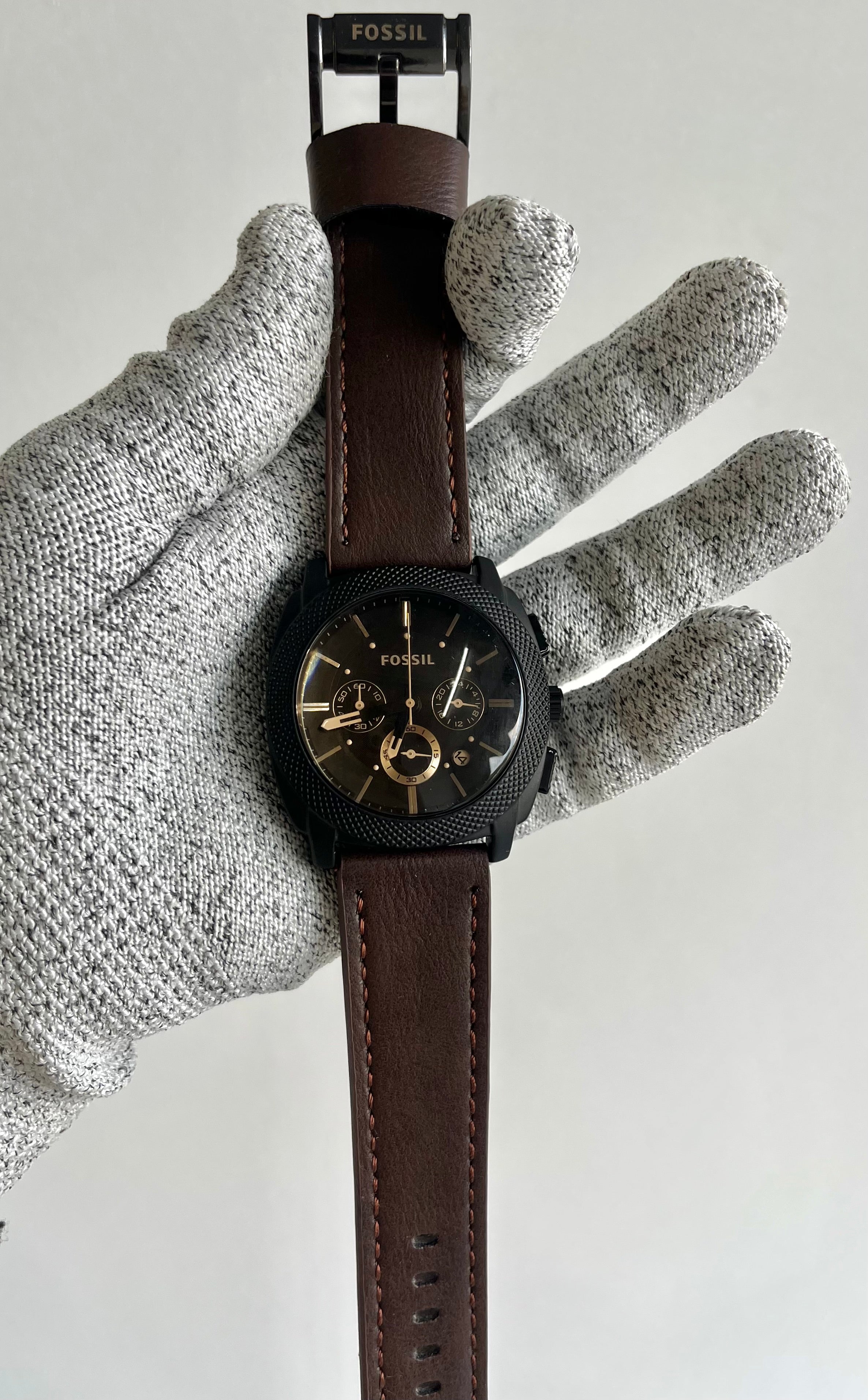 Fossil Men Leather Machine Analog Black Dial Watch-Fs4656, Band Color-Brown