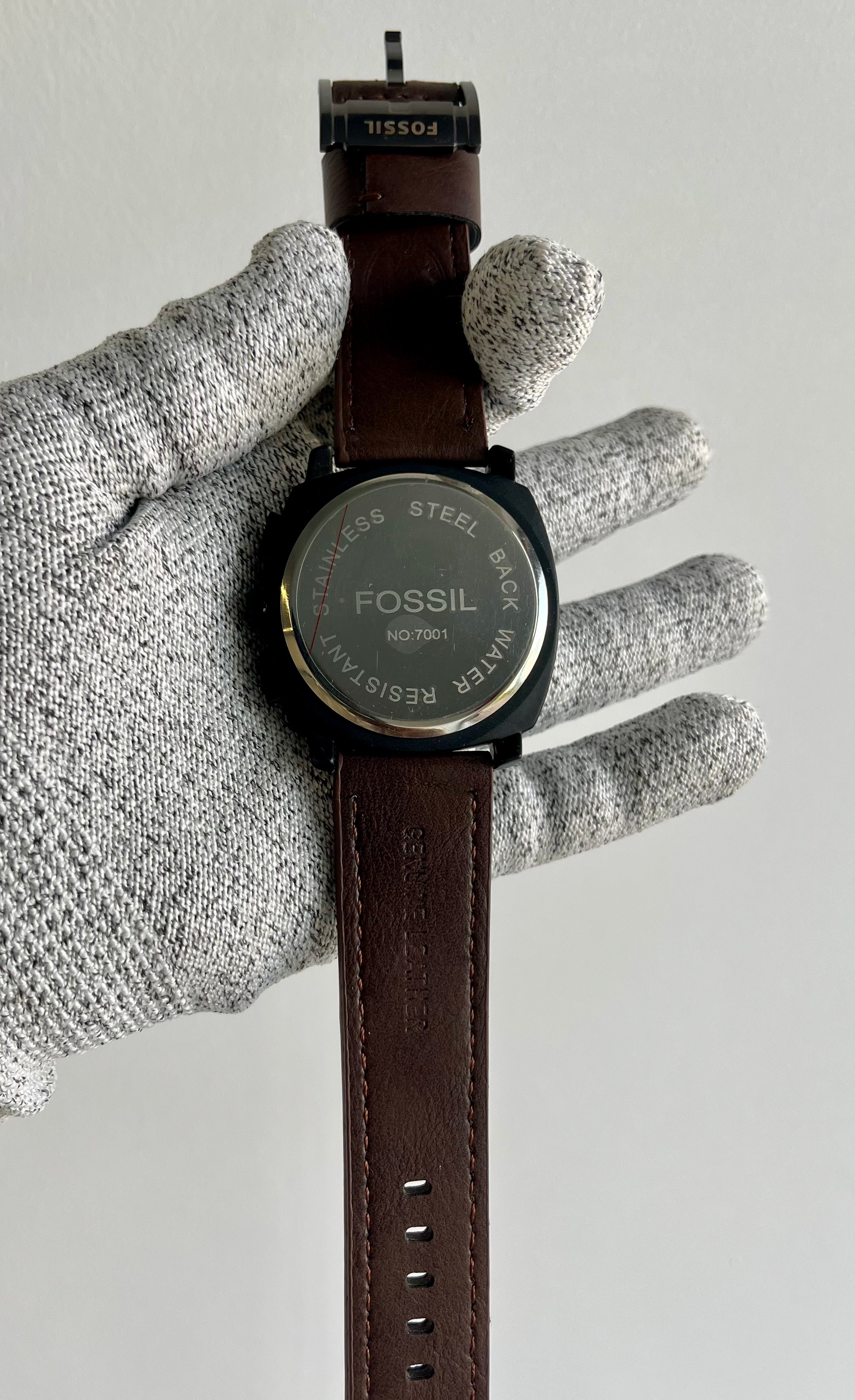 Fossil Men Leather Machine Analog Black Dial Watch-Fs4656, Band Color-Brown